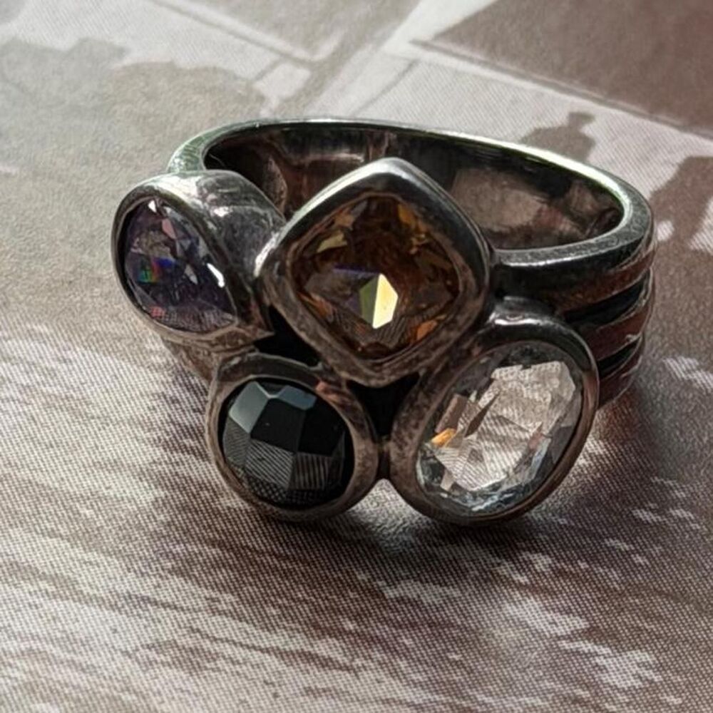 Silpada retired “Wine Flight” sterling silver ring - Picture 2 of 4